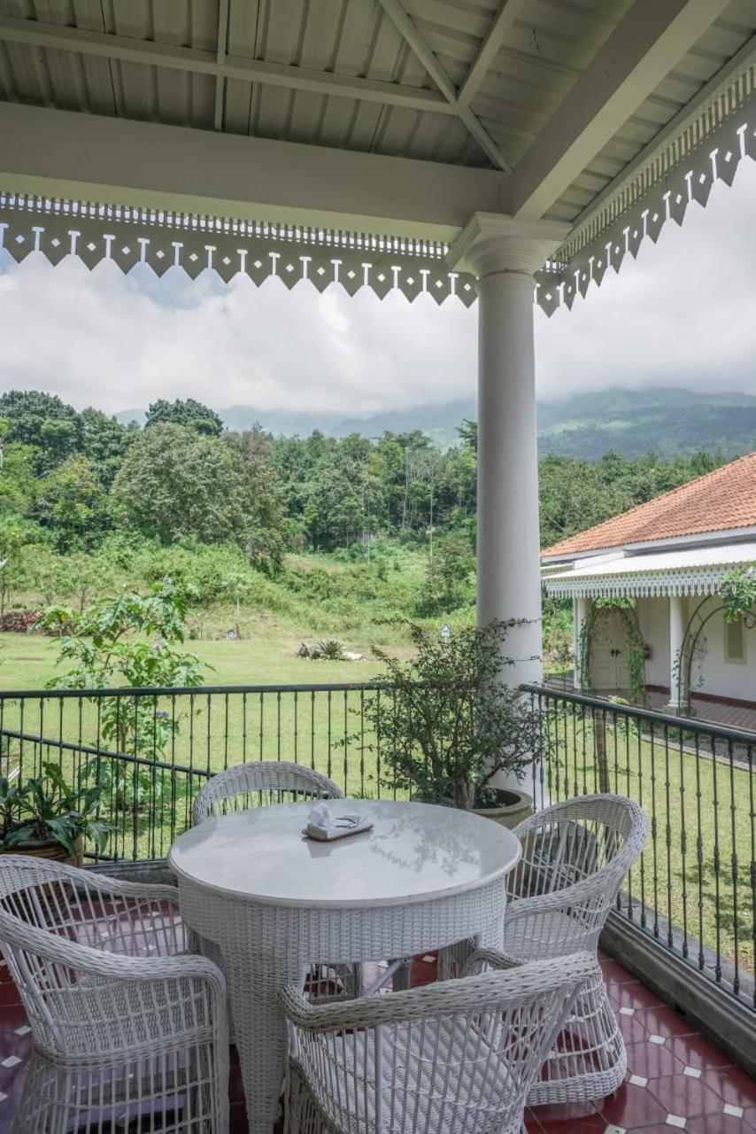Kaliandra Resort & Organic Farm Dayu 外观 照片